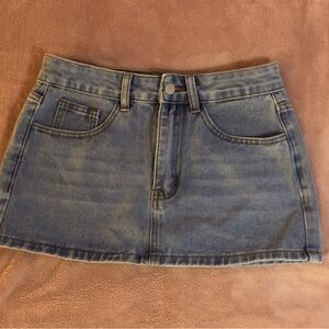 SHEIN Light Blue Denim Mini Skirt